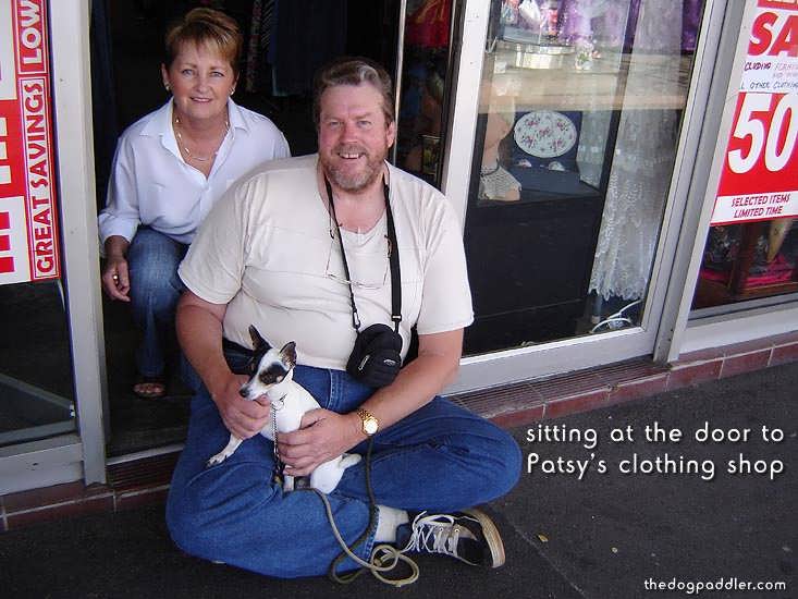 11_070901_DSC01344_StMarysSpringFestival_RodneyPatsySittingatDoor_733x550_opt6ADV.jpg